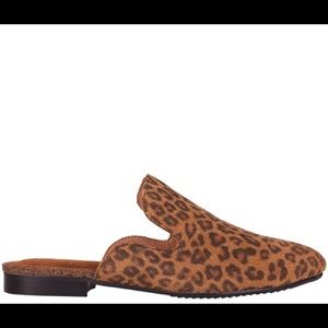 Leopard mules